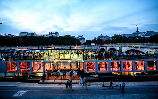 Paris ouvre son premier musée d'art flottant